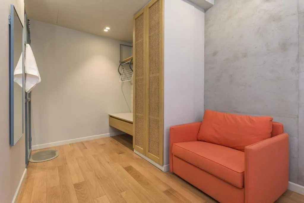 Strawberry 1-Br Toot Mar Mikhael Apartment Beirut